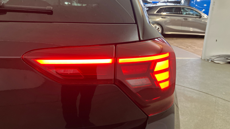 Volkswagen Polo 1.0 TSI Match 5dr Petrol Hatchback